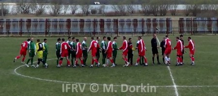 Futbalisti Rožňavského Bystrého výkon z jesene proti Hrhovu nezopakovali /foto+video/